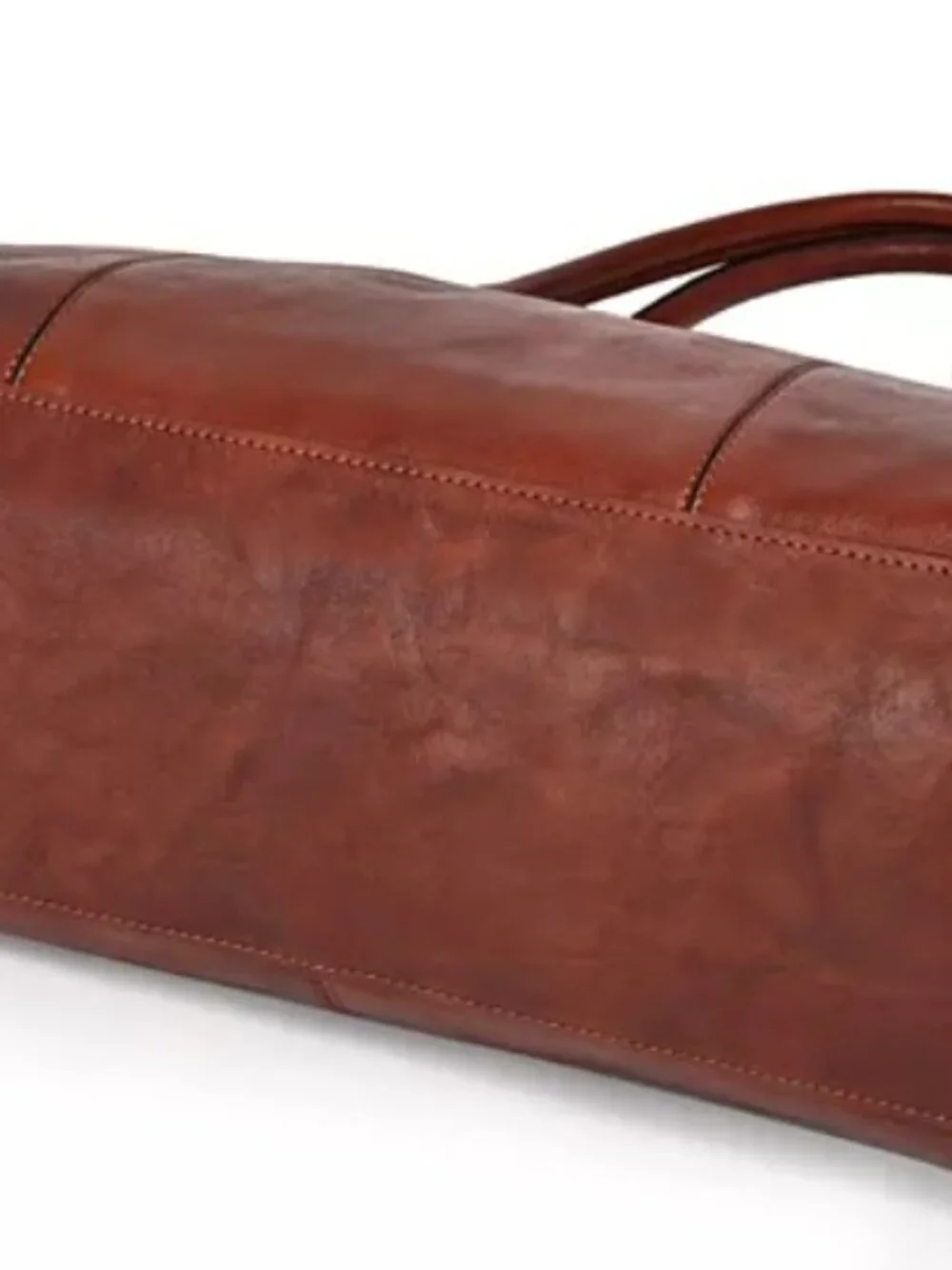 NWT OLD TREND COGNAC LEATHER SOULD STUD SATCHEL